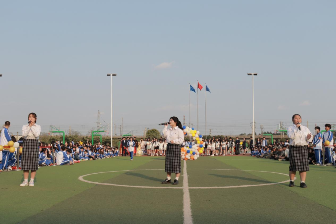 南昌向遠軌道學校第五屆校園文化節(jié)開幕式暨文藝匯演隆重舉行