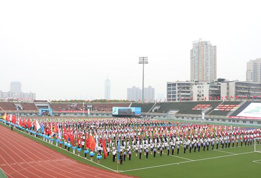 南昌向遠(yuǎn)軌道技術(shù)學(xué)校師生代表隊參加2019年南昌市第七屆校園體育節(jié)